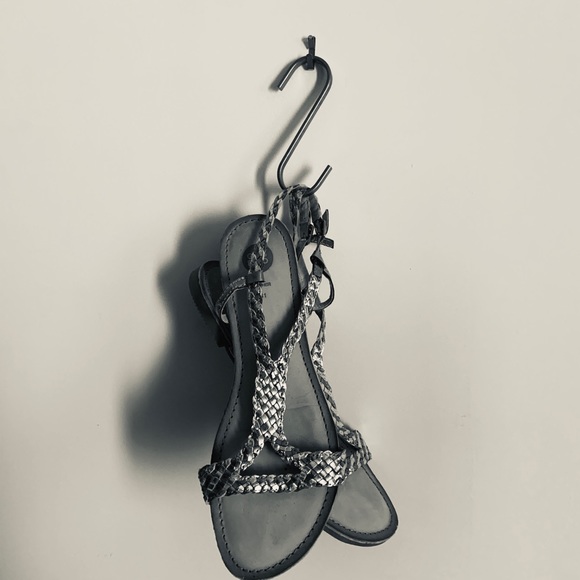 Matte Silver Woven Sandals Made in Italy Size 41 - Picture 1 of 4